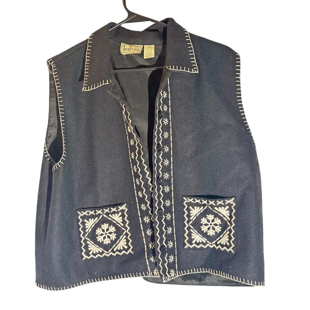 TanTrums Black Wool Blend Embroidered Vest XL Western Boho Button Front Folk